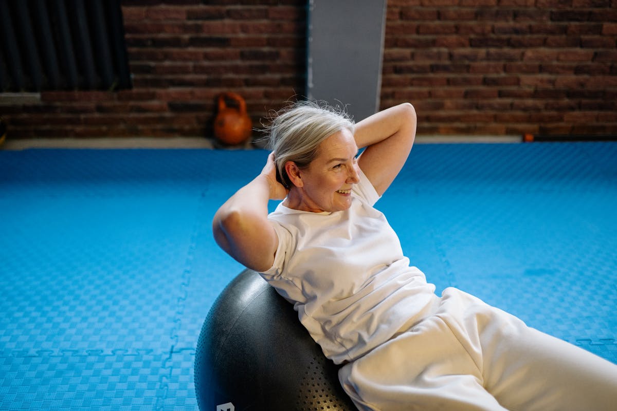 Vibration Plates and Bone Density: The 2025 Guide to WBV Training